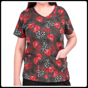 2 x $20 ⬅️ Tafford Heart Scrub Top